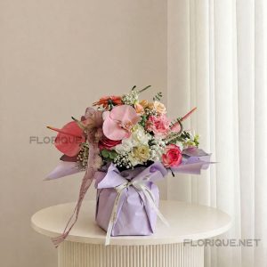 باکس گل زیبای لونا